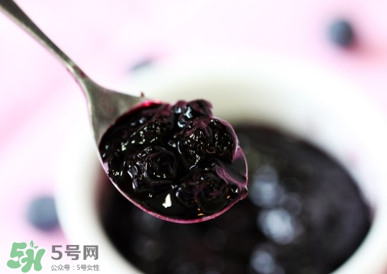 藍(lán)莓和楊梅能一起吃嗎？藍(lán)莓和楊梅可以一起泡酒嗎？