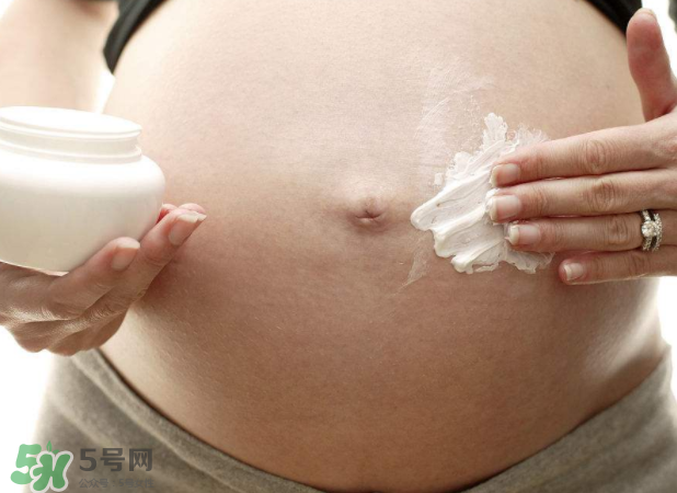 妊娠紋怎么長(zhǎng)在大腿上了？妊娠紋會(huì)不會(huì)長(zhǎng)在大腿上？