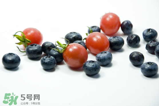 藍莓和番茄能一起吃嗎？藍莓和西紅柿能一起吃嗎？