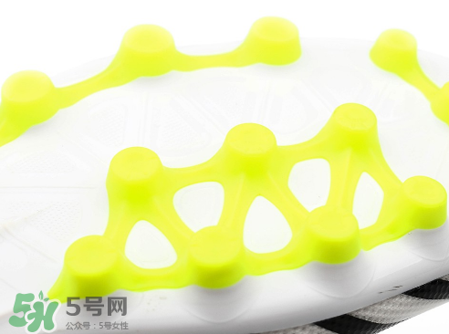 adidas nemeziz 17+怎么樣？阿迪達(dá)斯斑馬足球鞋測評