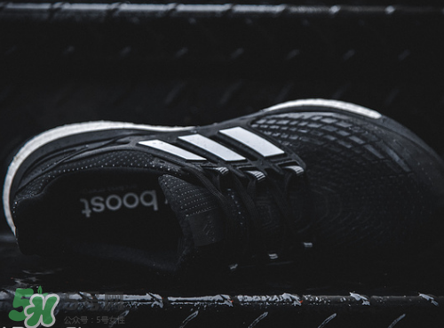 adidas energy boost4上腳怎么樣？阿迪達斯跑步鞋2017測評