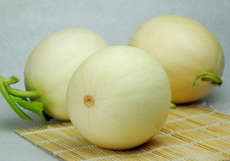 藍(lán)莓和香瓜能一起吃嗎？藍(lán)莓和香瓜能同時(shí)吃？