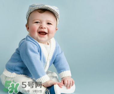 母乳喂養(yǎng)胸會(huì)變大嗎？母乳喂養(yǎng)后胸部的變化