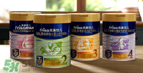 氨基酸奶粉與深度水解奶粉的區(qū)別 氨基酸奶粉與深度水解奶粉哪個(gè)好？