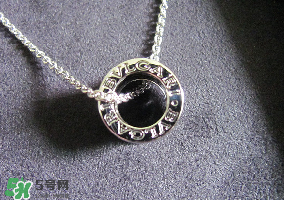 寶格麗小紅人項鏈是什么材質(zhì)？寶格麗小紅人項鏈材質(zhì)介紹