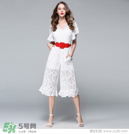 8月份穿什么衣服？八月份穿衣搭配