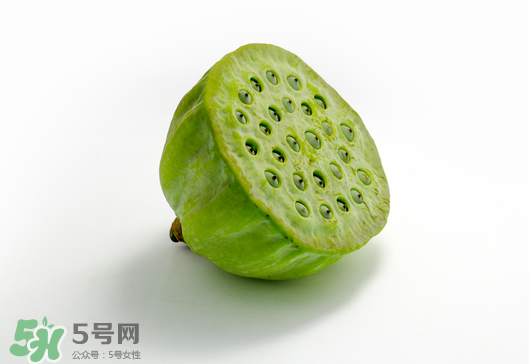 蓮蓬不能和什么同吃？蓮蓬和什么相克？