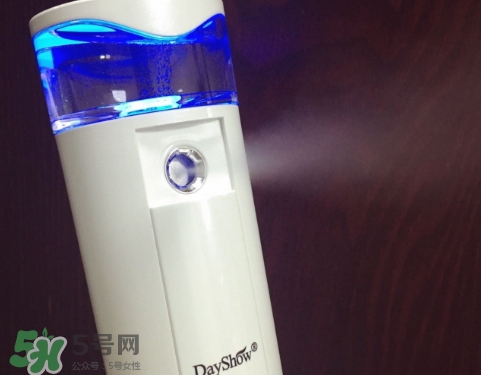 dayshow補(bǔ)水儀怎么充電？dayshow補(bǔ)水儀怎么加水