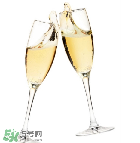 香檳是酒嗎？香檳是什么酒？