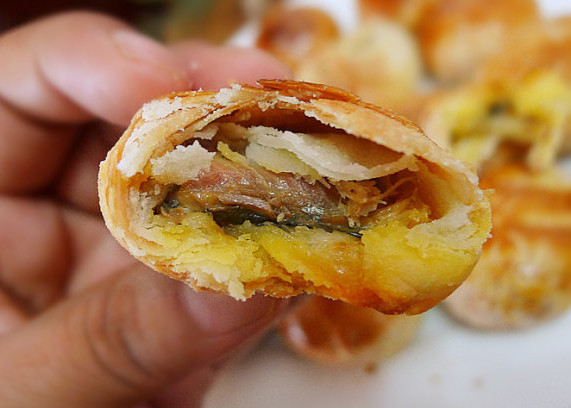 老婆餅怎么做好吃？最正宗的老婆餅是什么餡的