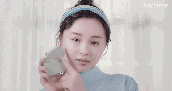 悅詩風吟洗臉儀好用嗎？悅詩風吟洗臉儀和luna潔面儀對比