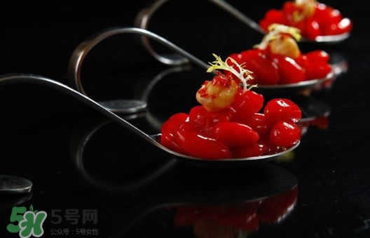 枸杞鮮果怎么吃？吃枸杞鮮果有什么好處