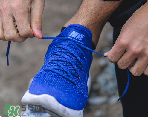 nike lunarepic low flyknit 2腳感怎么樣？耐克lunarepic low2測(cè)評(píng)