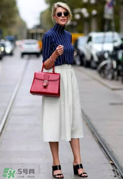 delvaux brilliant多少錢？德爾沃brilliant包包專柜價(jià)格