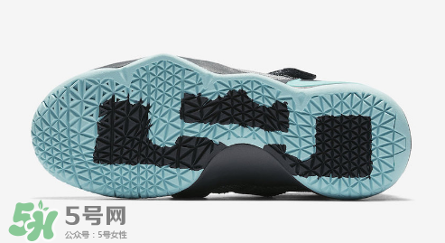 nike lebron soldier 11 igloo多少錢？耐克士兵11冰屋配色價(jià)格