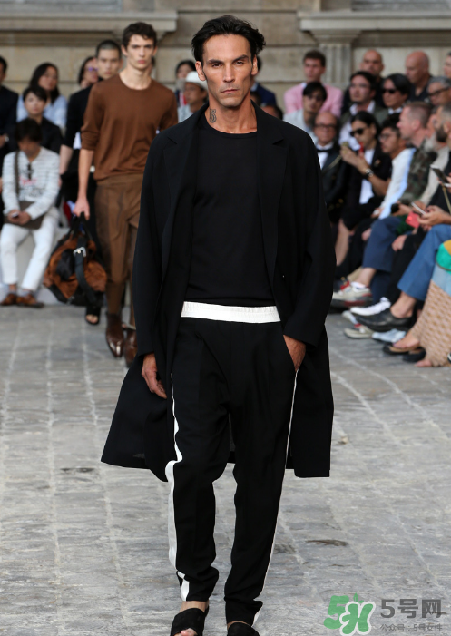 berluti2018年春夏系列服裝怎么樣_好看嗎_款式有哪些？