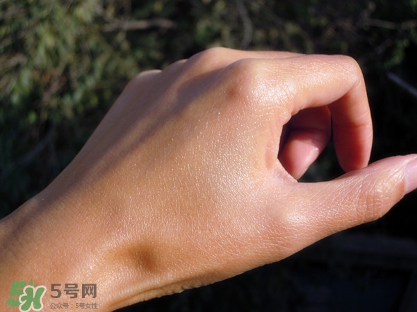 玉蘭油素顏霜怎么樣？玉蘭油素顏霜多少錢(qián)？