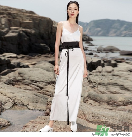 8月份去泰國(guó)穿什么？八月份去泰國(guó)穿什么衣服