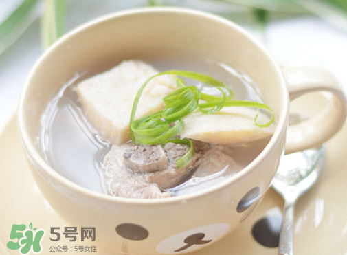 榴蓮殼燉排骨殼能吃嗎？榴蓮殼燉排骨什么味道？