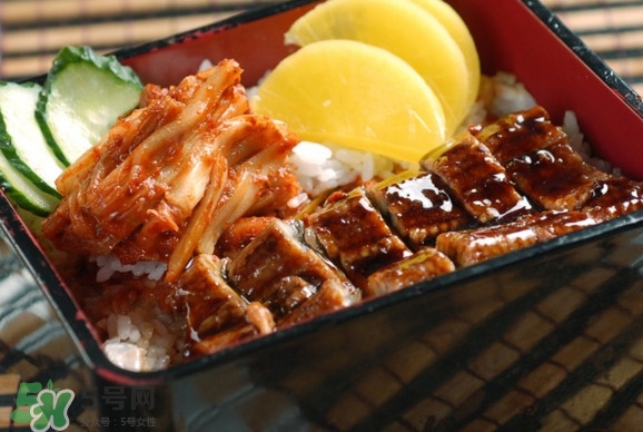 鰻魚飯怎么吃？日本鰻魚飯的做法