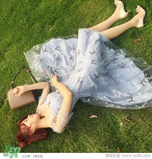 8月份去三亞穿什么？八月份去三亞穿什么衣服？