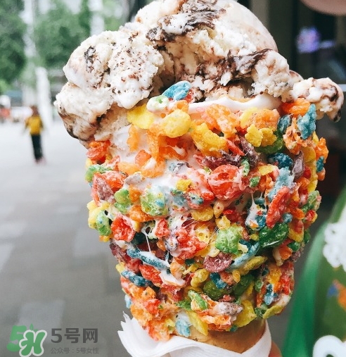 emack bolio's堆疊冰淇淋多少錢？堆疊冰淇淋好吃嗎？
