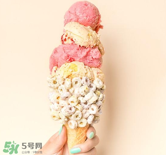 emack bolio's堆疊冰淇淋多少錢？堆疊冰淇淋好吃嗎？