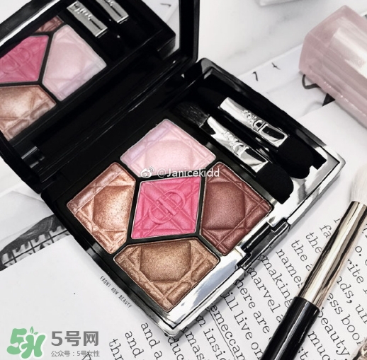 迪奧2017限定五色眼影多少錢(qián)？迪奧2017限定五色眼影色號(hào)試色