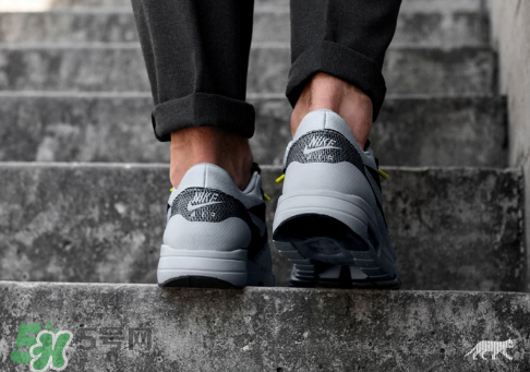 asphalt gold與耐克air max 1聯(lián)名多少錢(qián)？為什么這么貴？