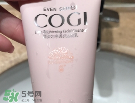 高姿防曬霜怎么樣？高姿防曬霜適合年齡