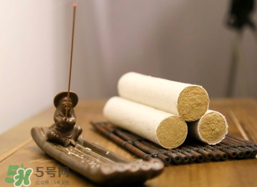 三伏灸可以治療什么病？三伏灸與艾灸有什么區(qū)別