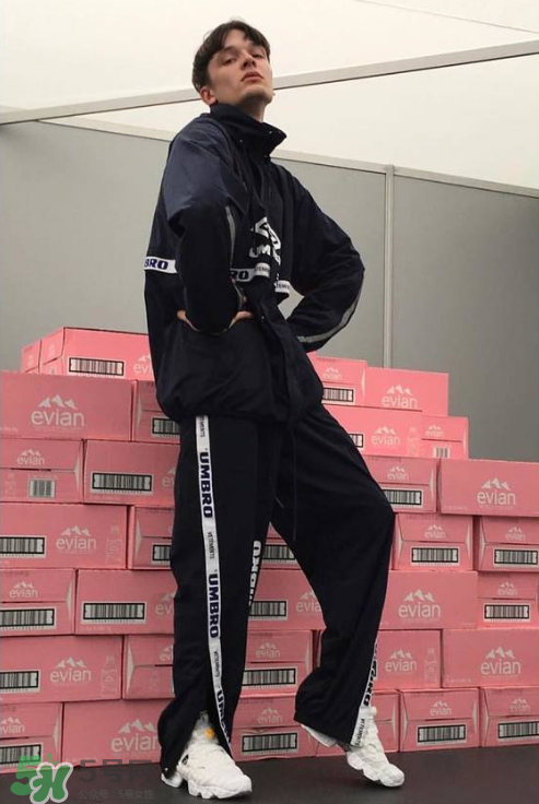 vetements與umbro2018春夏聯(lián)名系列怎么樣_好看嗎？