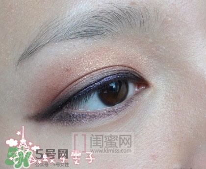 nars吉隆坡眼影怎么畫(huà)？nars吉隆坡雙色眼影畫(huà)法圖解