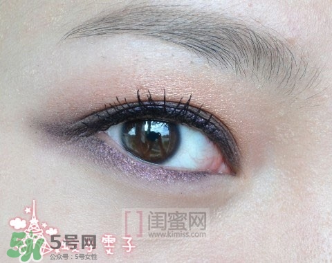nars吉隆坡眼影怎么畫(huà)？nars吉隆坡雙色眼影畫(huà)法圖解