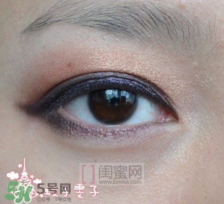 nars吉隆坡眼影怎么畫(huà)？nars吉隆坡雙色眼影畫(huà)法圖解