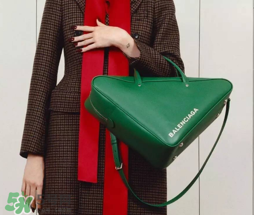 balenciaga三角形包包多少錢(qián)？巴黎世家三角包包專(zhuān)柜價(jià)格