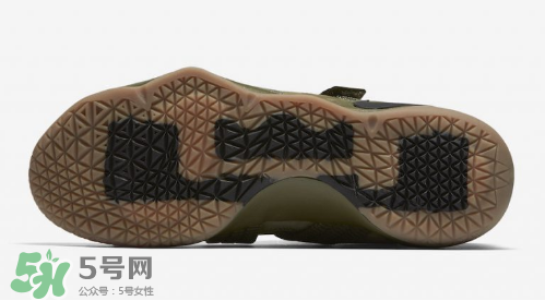 nike lebron soldier 11橄欖綠多少錢(qián)？耐克士兵11橄欖綠價(jià)格