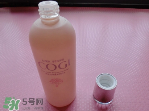 高姿大白水男士能用嗎？高姿大白水男生用合適嗎？