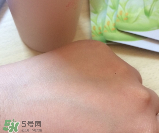 高姿大白水真的會(huì)白嗎？高姿大白水多久可以變白？