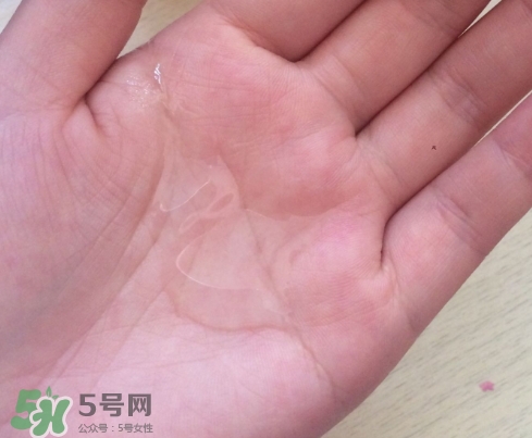 高姿大白水成分 高姿大白水有激素嗎？