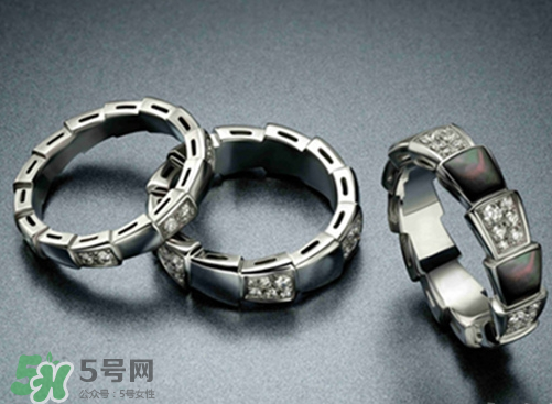 寶格麗靈蛇之戒是什么材質(zhì)？寶格麗蛇形戒指是金的嗎？