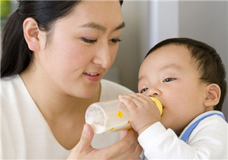 嬰兒吐奶和氙氣有關(guān)系嗎？氙氣會(huì)影響嬰兒吐奶嗎？