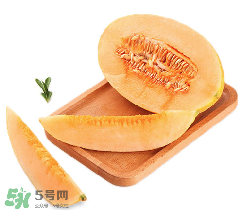 寶寶能吃哈蜜瓜嗎？哈密瓜嬰兒能吃嗎？