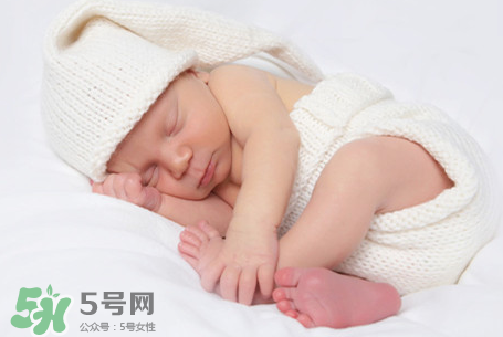 嬰兒吐奶和氙氣有關(guān)系嗎？氙氣會影響嬰兒吐奶嗎？