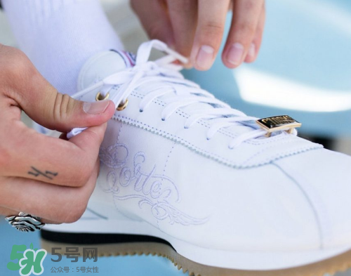 mister cartoon與nike cortez45周年聯(lián)名鞋子多少錢(qián)？