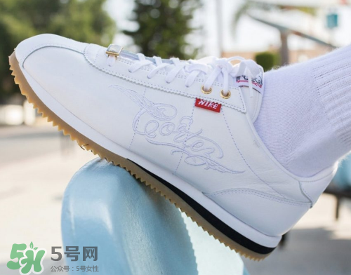 mister cartoon與nike cortez45周年聯(lián)名鞋子多少錢(qián)？