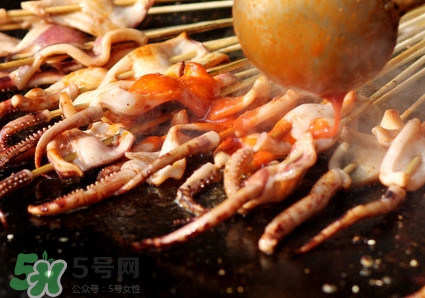 鐵板魷魚(yú)有營(yíng)養(yǎng)嗎？鐵板魷魚(yú)對(duì)身體有害嗎