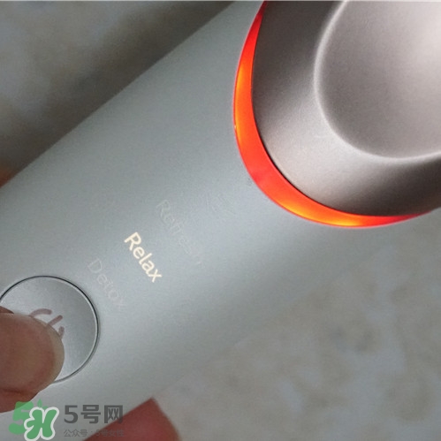 飛利浦眼周煥亮儀怎么用？飛利浦眼周煥亮儀用法
