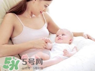 三伏天坐月子可以洗澡嗎？三伏天坐月子可以穿短袖嗎？