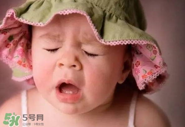 三伏貼能治過敏性鼻炎嗎？三伏貼治過敏性鼻炎貼哪里？